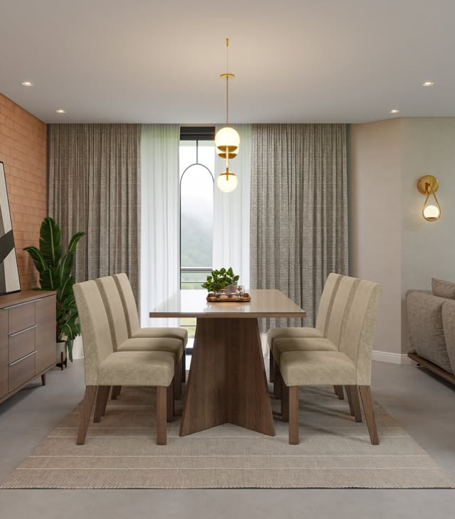Mesa de jantar de vidro com seis cadeiras estofadas em tecido bege, decorada com um vaso de flores na sala de jantar, ao lado de cortinas brancas.