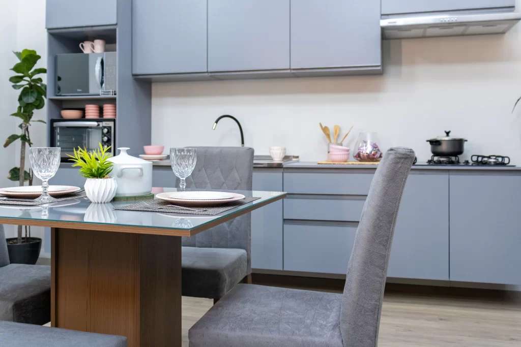 Sala de jantar cinza Madesa