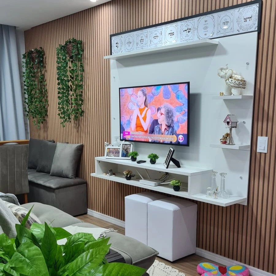 Painel de TV branco Madesa