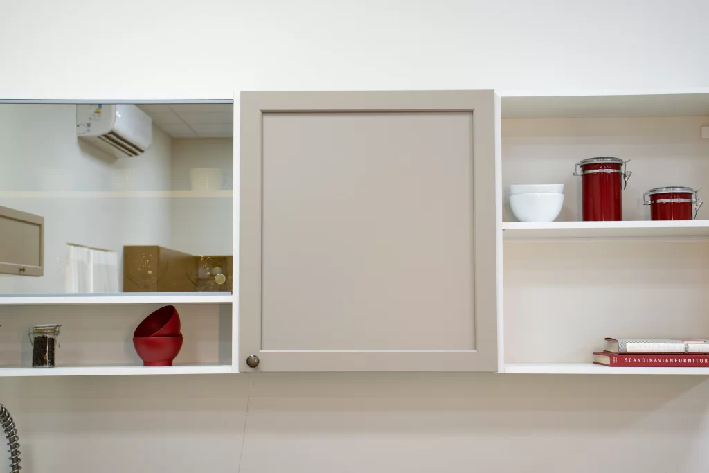 Os armários aéreos entrega sofisticação em todos os ambientes.