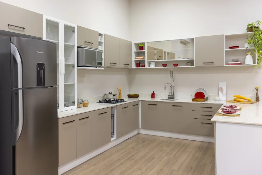 Cozinha Agata na cor crema em promoção no Mês do Consumidor