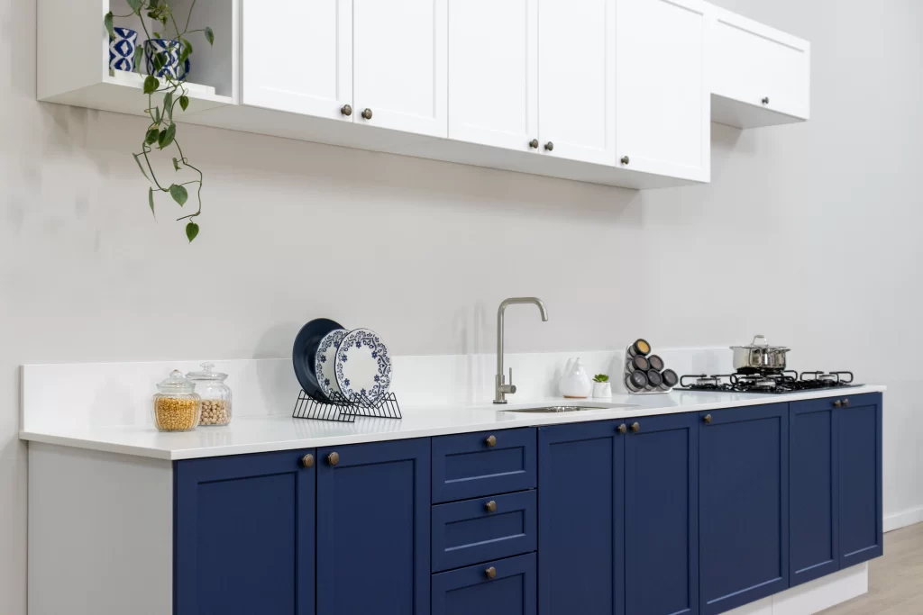 Cozinha Madesa Vik na cor azul e branca