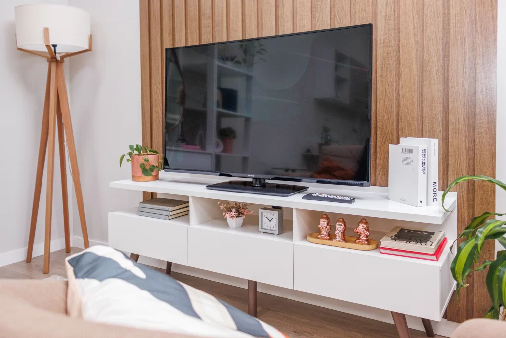 Rack para sala de estar na cor branca no Mês do Consumidor