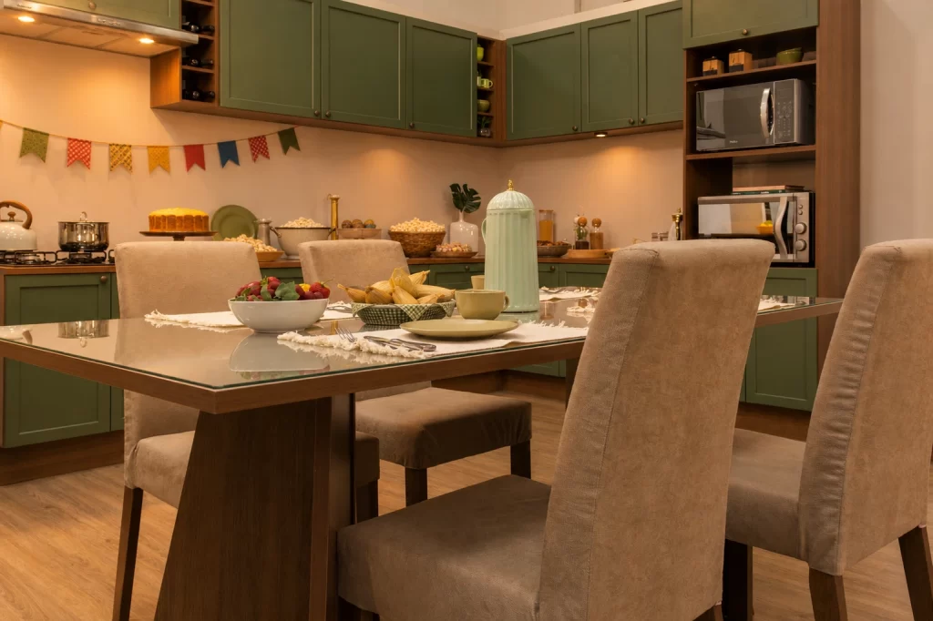 Cardápio de festa junina em Sala de Jantar Madesa com cozinha integrada