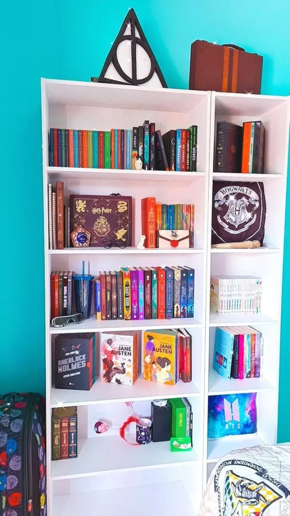 Estante de livros de cliente Madesa.