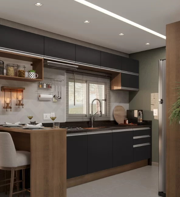 cozinha linear com bancada em madeira e banquetas, armários pretos e detalhes em madeira. O teto é rebaixado parcialmente, com spots de luzes focais instalados