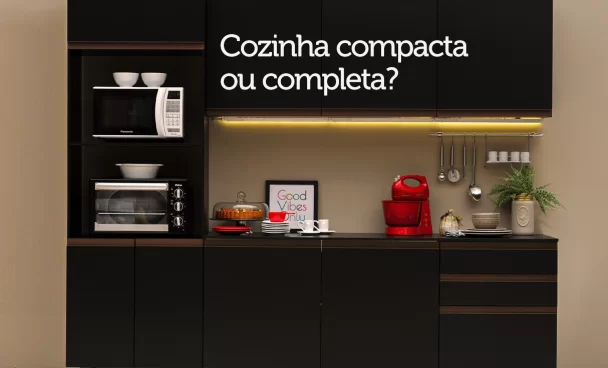Cozinha completa Reims preta da Madesa com eletrodomésticos e utensílios vermelhos.