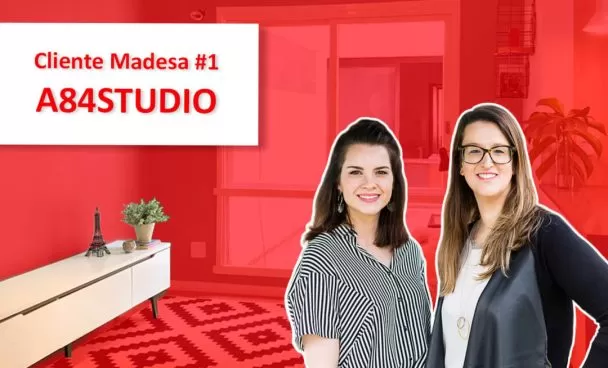 Arte gráfica onde aparecem as Arquitetas Luisa e Mirela e também o rack da linha Reims, personagens principais da entrevista.